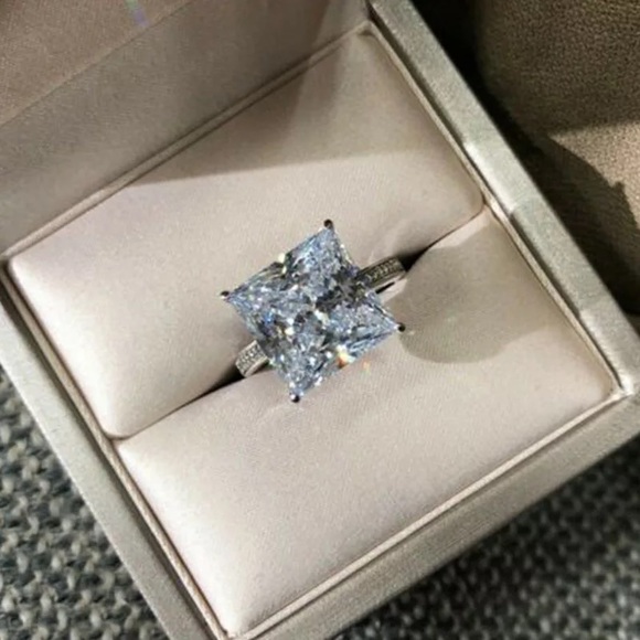 New Women’s 925 Silver Princess Cut Diamond Ring - Picture 6 of 6